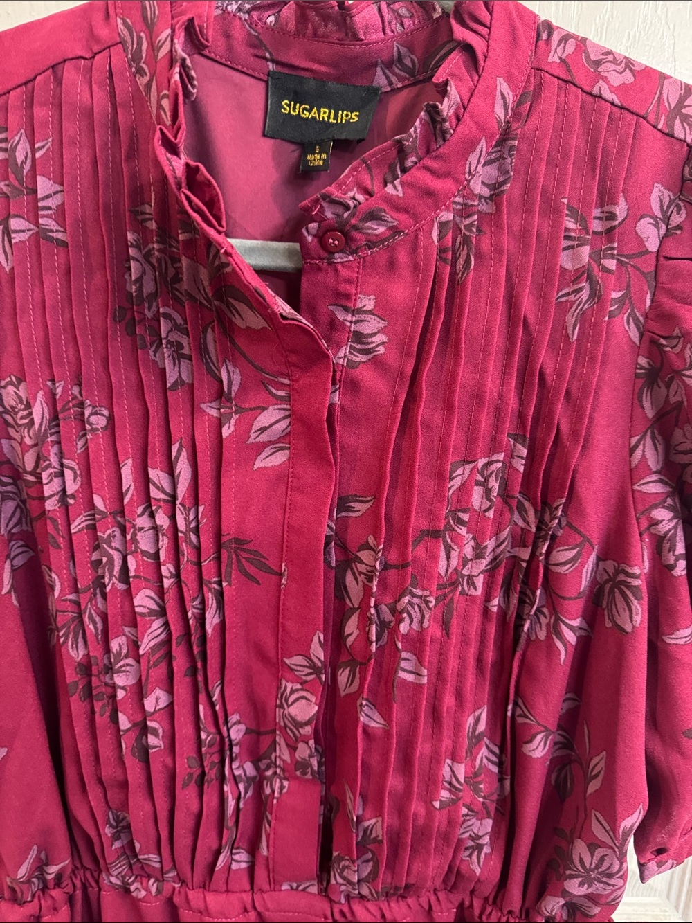 Sugarlips Wine-berry Floral Pintuck Midi Dress - Picture 4 of 5